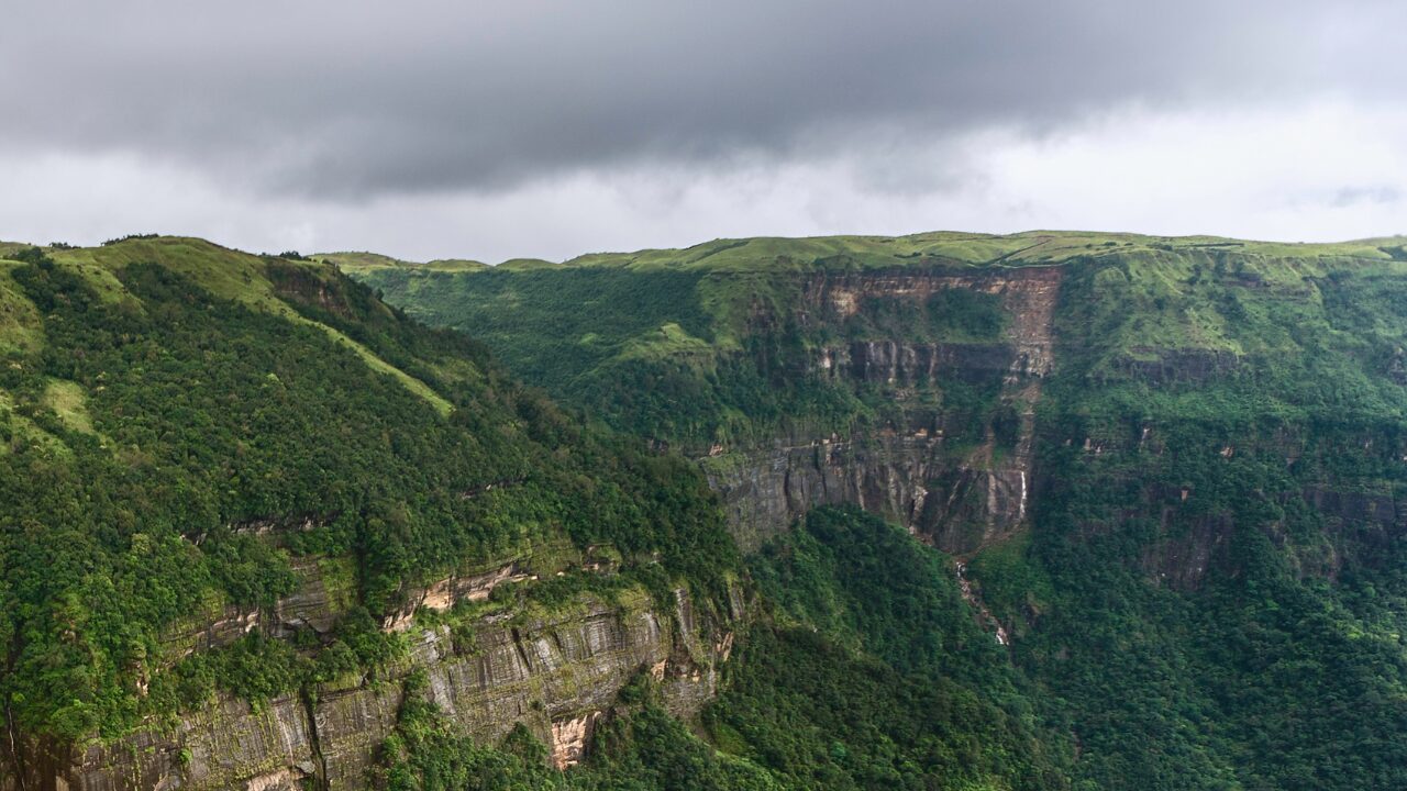 Top 10 Tourist Places in Sundargarh:2025 Full Travel Guide
